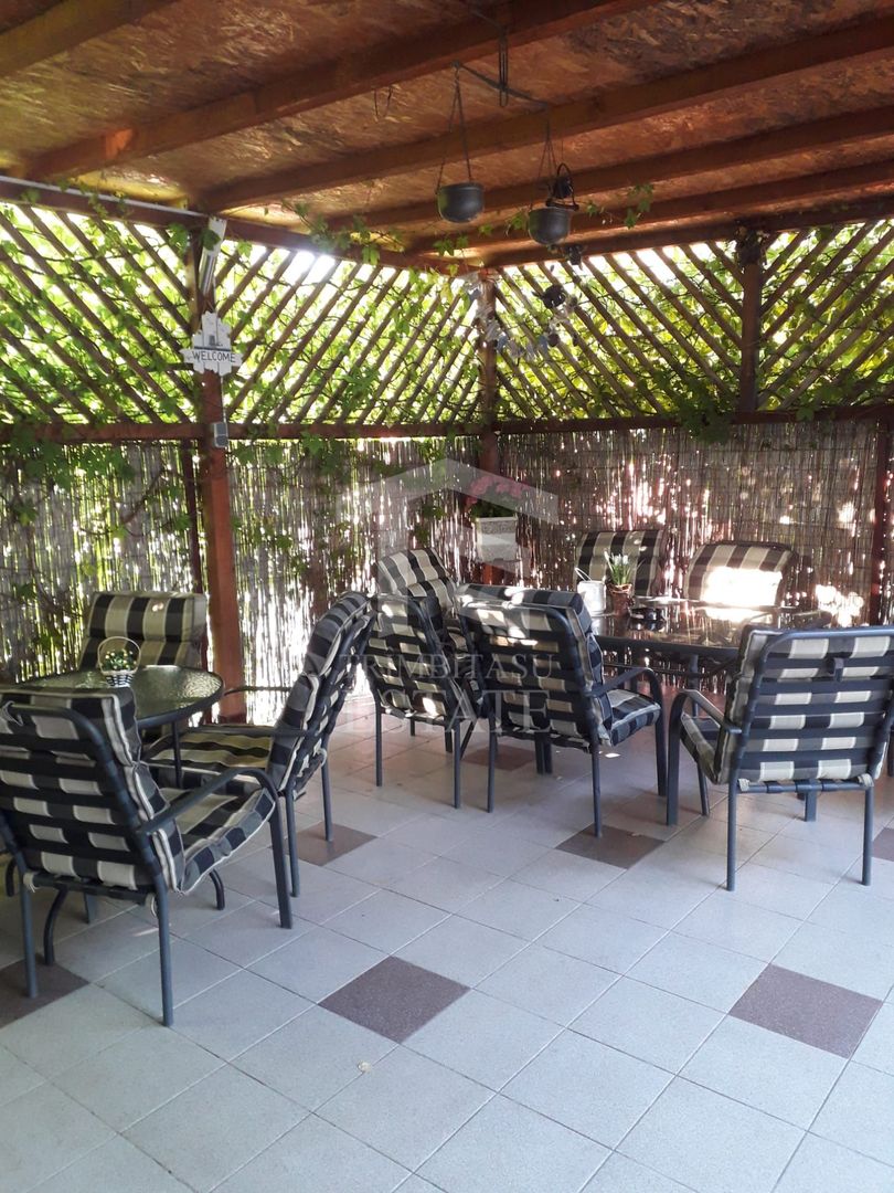 Afacere Turistică la Cheie | Pensiune 14 Camere | 7 min de Plajă - Poză 9