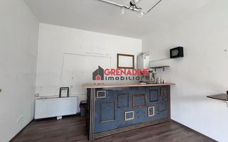 Spatiu Comercial cu Vad Pietonal si Stradal - Central -  Strada Lunga - Cod 5310 - Poză 3
