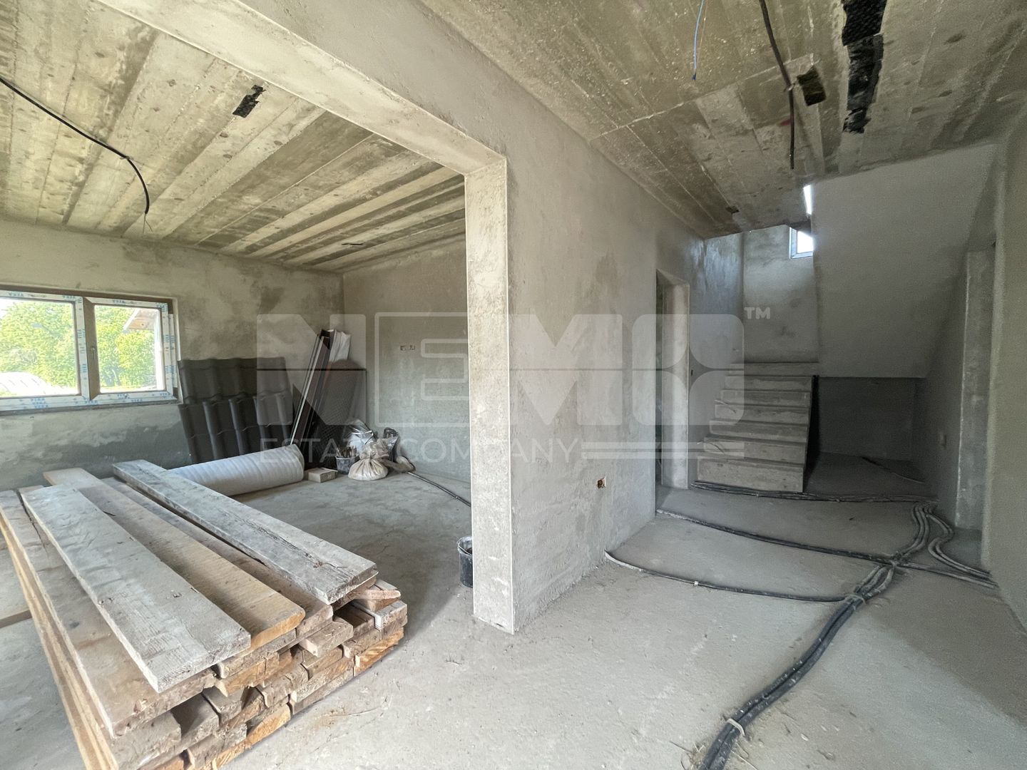 CASA LA ROSU DIN CARAMIDA + GARAJ I 12,5 ARI I VICOV DE SUS I - Poză 19