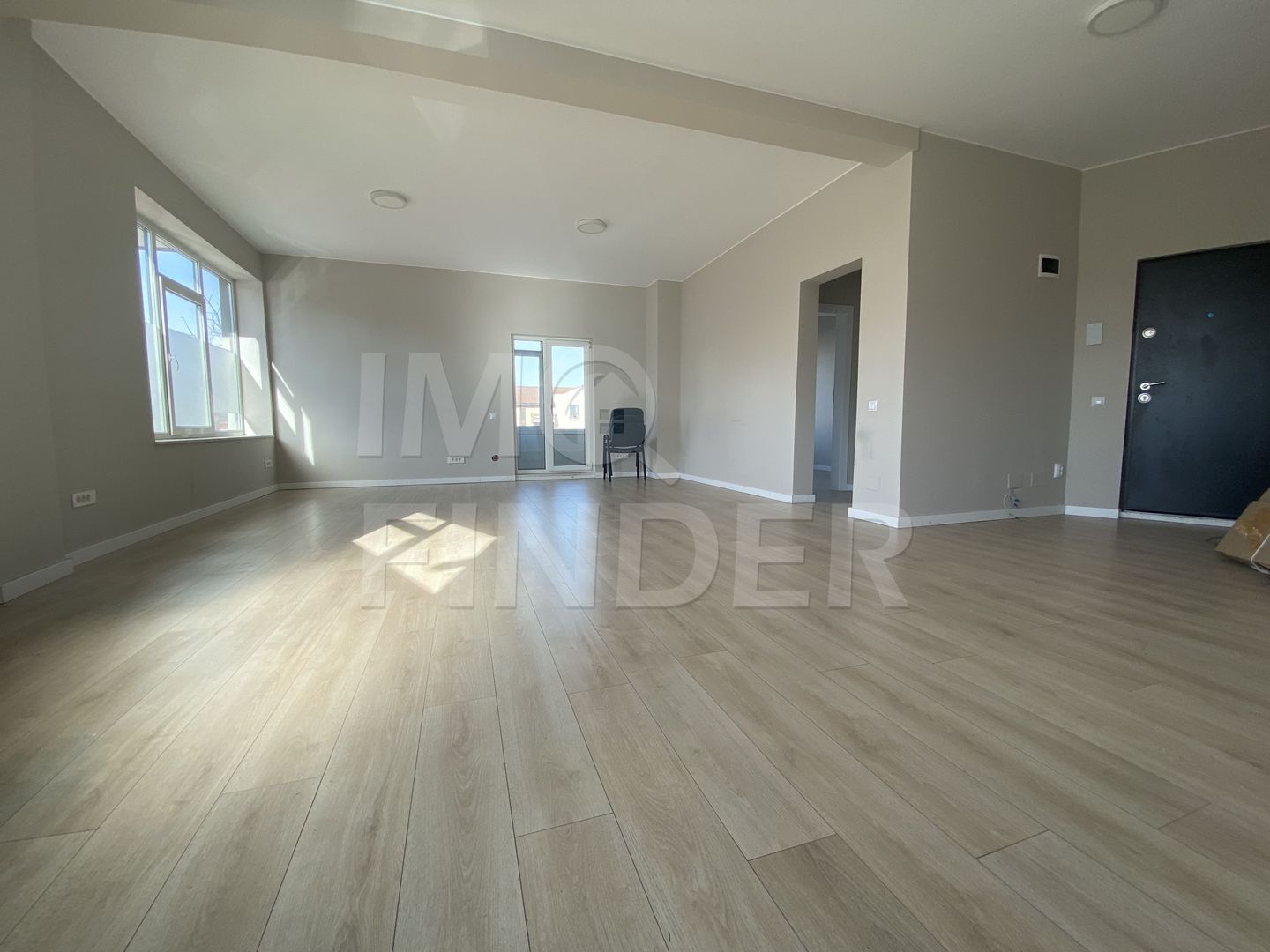 Inchiriere spatiu birou, Buna Ziua 65 mp - Poză 6