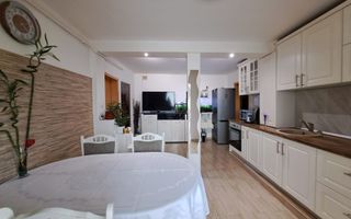 Zona centrala, 3 camere, centrala proprie, ideal pentru studenti - Poză 7