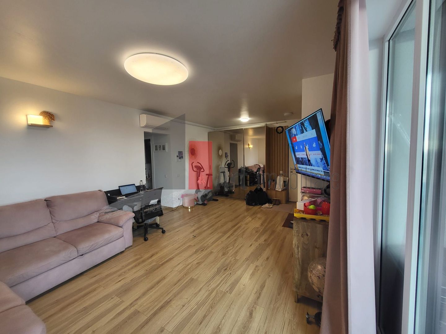 Exclusivitate, Apartament complet mobilat si echipat - Poză 4
