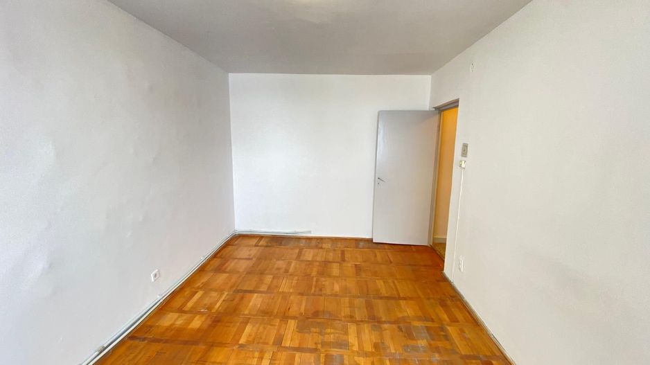 Apartamente 3 camere de vânzare Lugoj - Poză 9