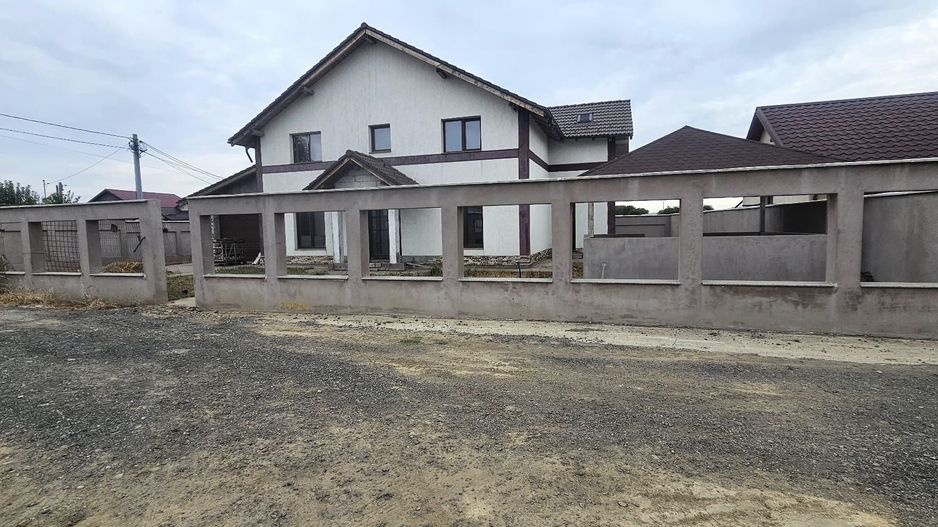 Casa individuala P+M de vanzare in Satu Costi – - Poză 1