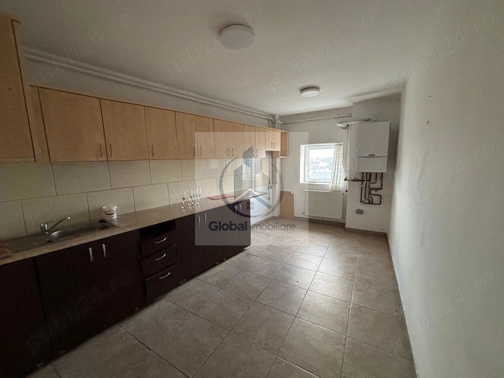 Apartament 3 camere Voluntari - Poză 1