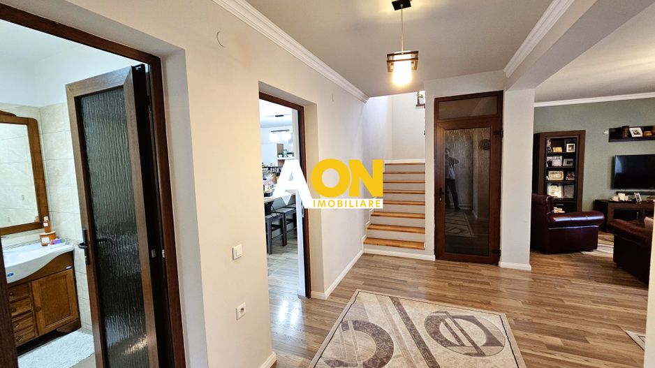 Casă cu 4 camere, complet mobilata, utilata, Alba Iulia, zona Partos - Poză 4
