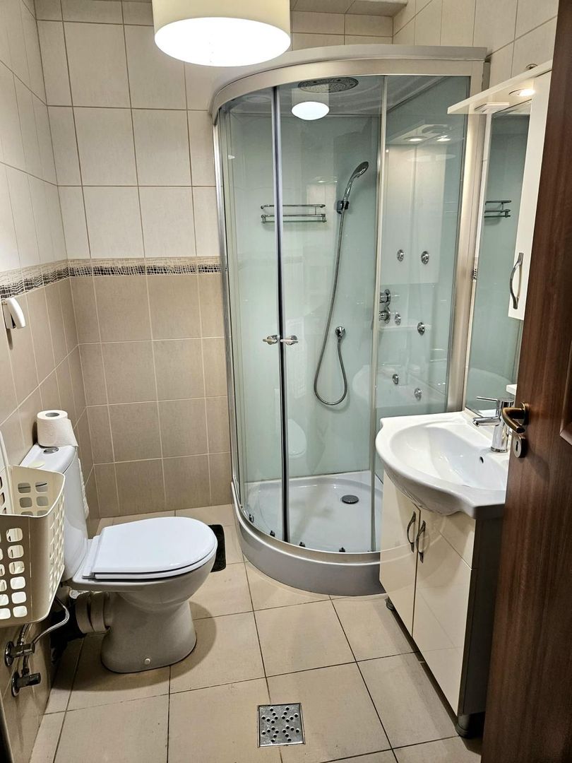 Apartament 3 camere, deosebit in Otopeni, Str. Ferme F - Poză 13