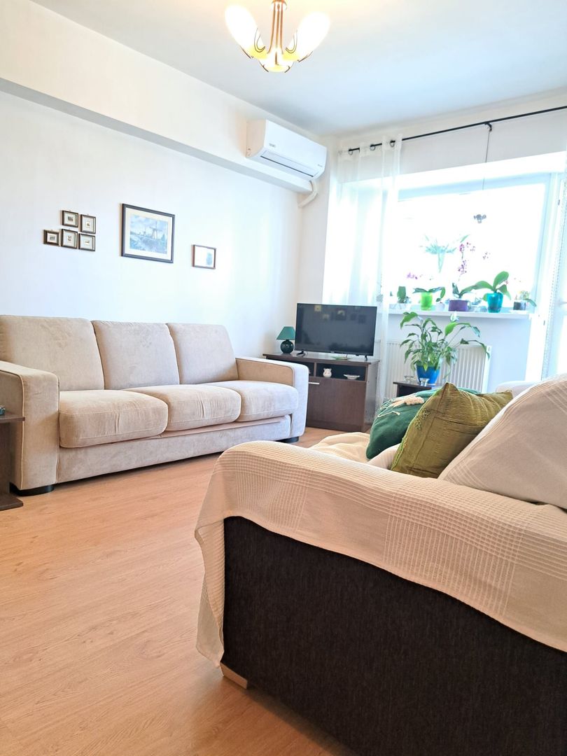 Apartament 3 camere, decomandat, etaj 2/10,  Militari - Pacii - Iuliu Maniu - Poză 2