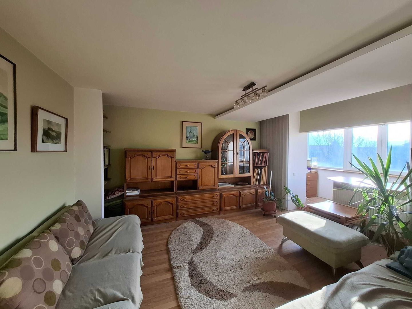 Spital Judetean | 3 Camere | Decomandat | Centrala proprie - Poză 1