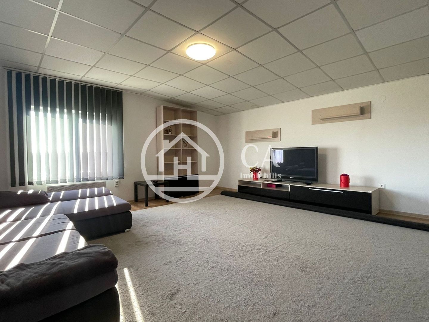 Apartament la casa, de inchiriat cu 3 camere  in zona Nufaru, Oradea - Poză 3