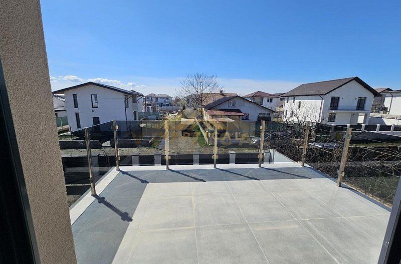 Vila deosebita in comuna Berceni - Poză 14