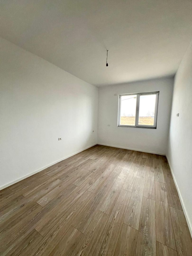 Apartament 3 camere cu grădină- Neptun Giroc - Poză 4