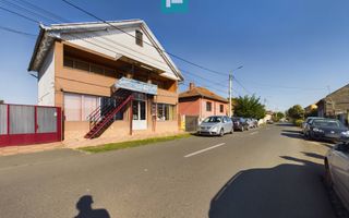 Casă cu teren de 1246 mp în Pârneava - Poză 11