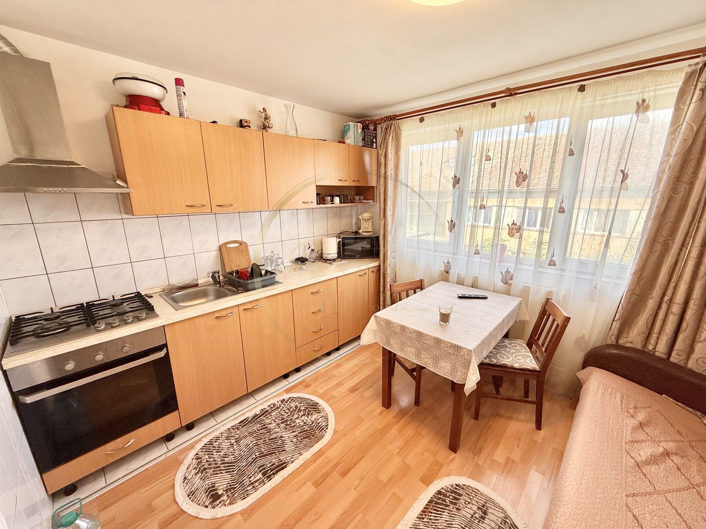 Garsonieră practică și accesibilă în zona Buziașului - Poză 3