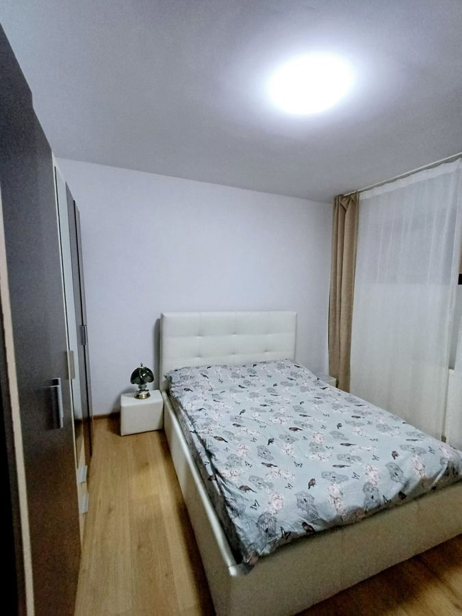 Apartamet 3 camere la vanzare - Sector 4, metrou Dimitrie leonida - Poză 3