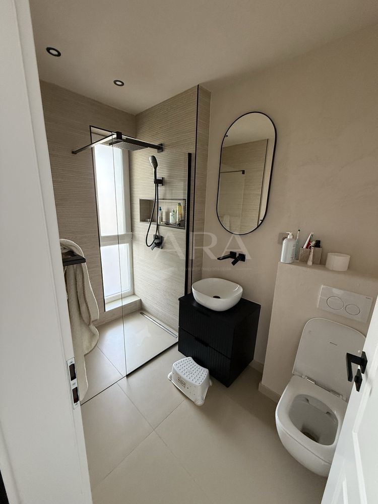 Apartament 3 camere, 80 mp, finisaje de calitate, 2 parcări subterane. - Poză 4