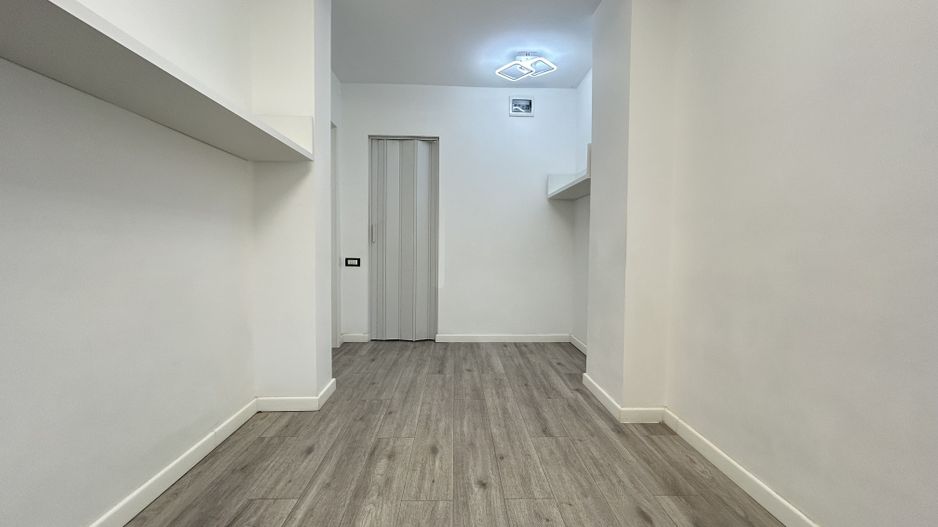 Spațiu pretabil sediu firmă sau activitate comercială - Tomis II - Poză 6