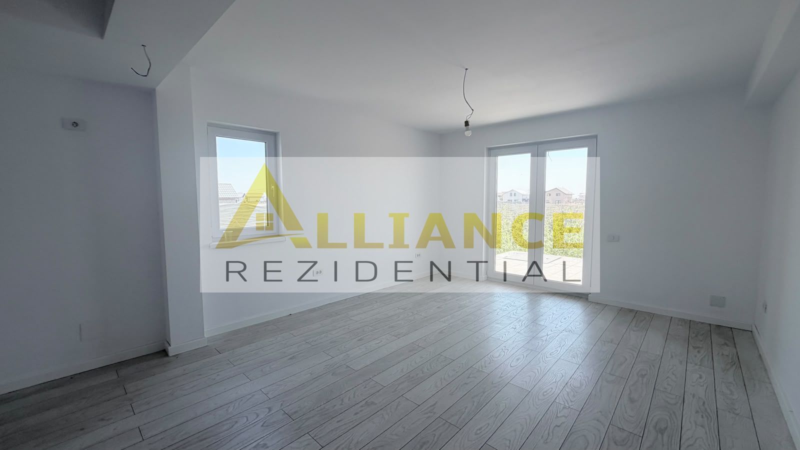 Casa Individuala - 4 camere - 2 bai - 250mp teren - Poză 5
