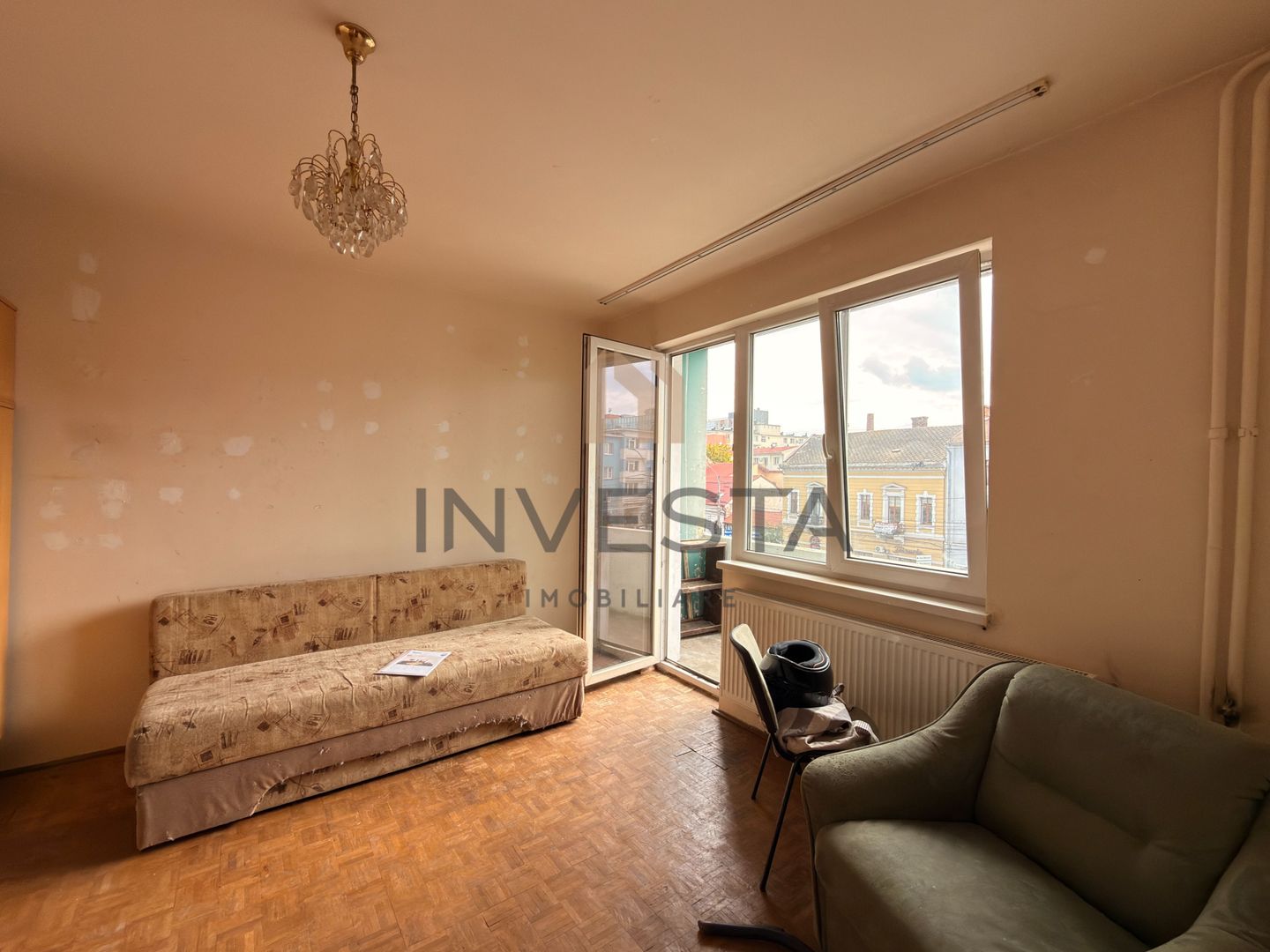 Apartament cu 2 camere decomandate, etaj intermediar, Pta M. Viteazu! - Poză 2