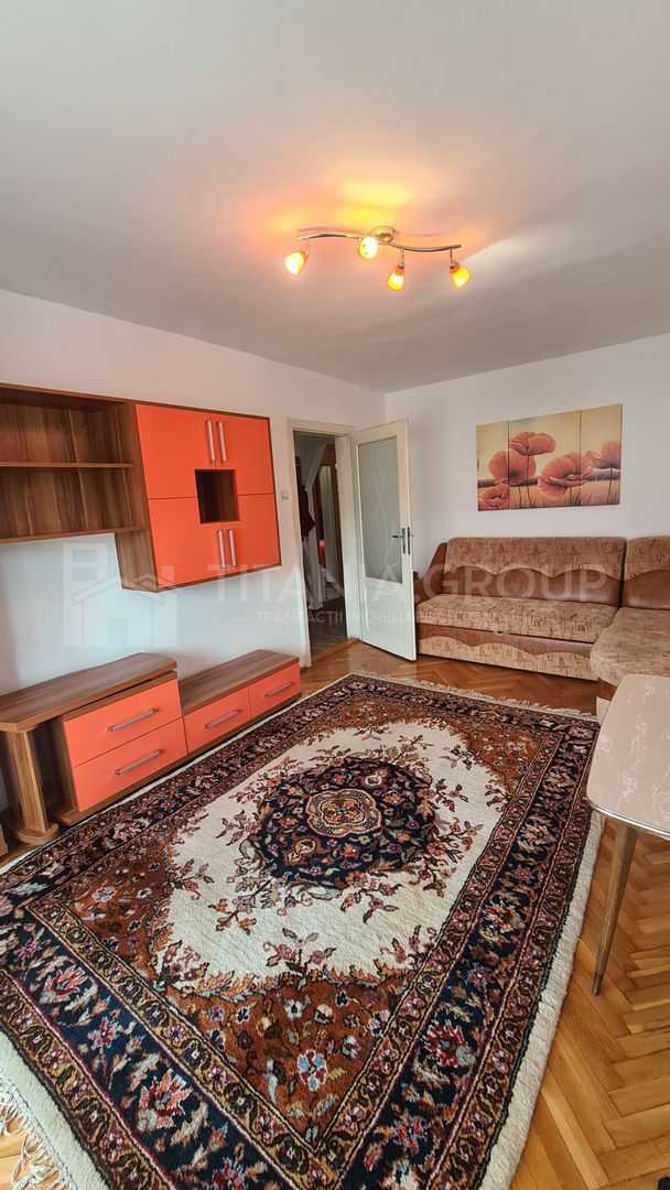 Apartament 3 camere, etaj intermediar, parcare, beci - Astra - Poză 1