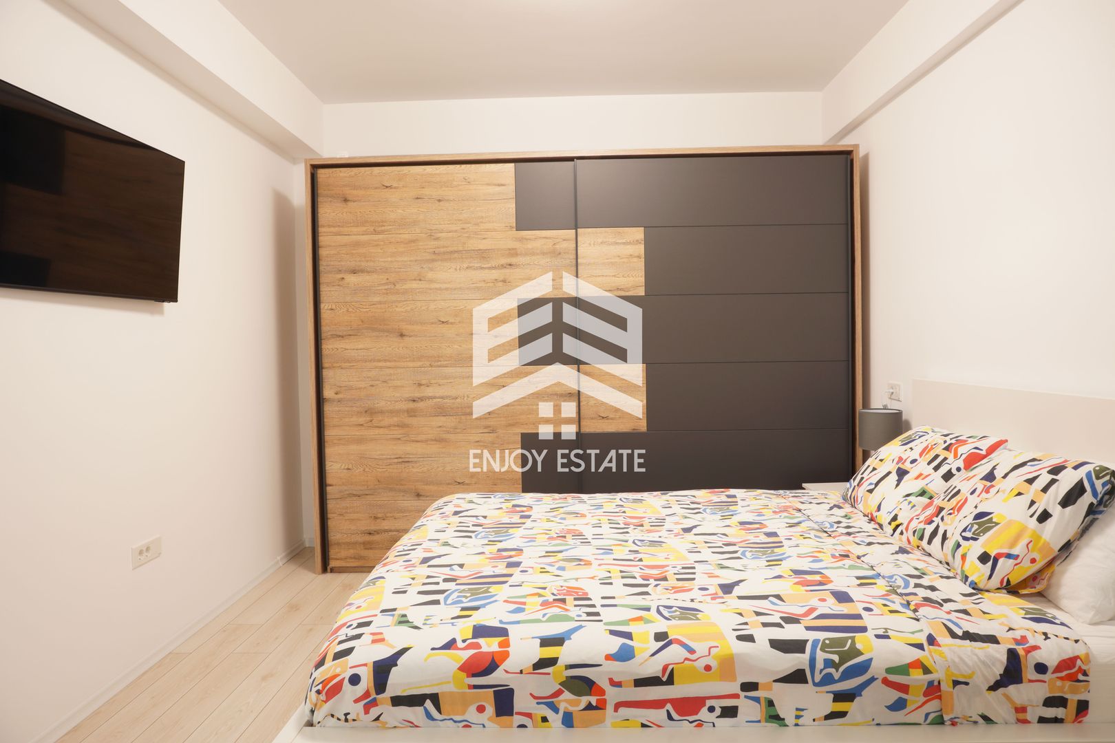 Apartament open space, etaj superior, mobilat si utilat modern - Poză 5