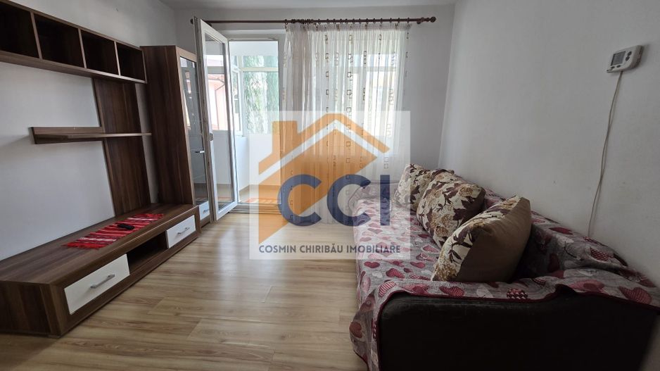 DE VÂNZARE - Apartament cu 2 camere în Bacău - Etaj 1 - Poză 1