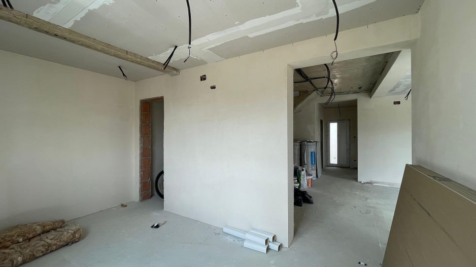 Duplex despartit prin camera tehnica - 4 Dormitoare - Urseni - Poză 4