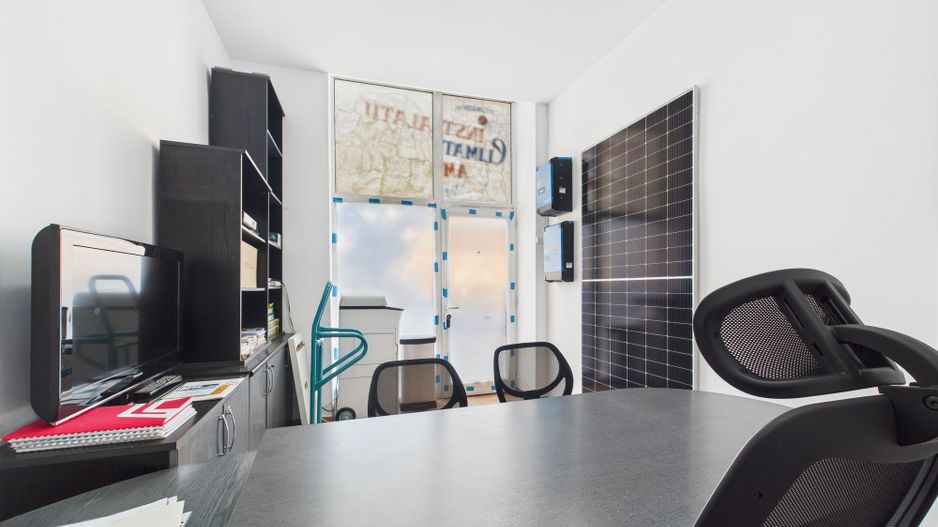 Spațiu Comercial–  pe Bulevardul Iuliu Maniu - Poză 3