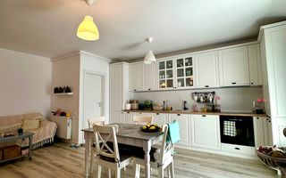 Apartament 66 mp la cheie / Zona Eroilor - Poză 3