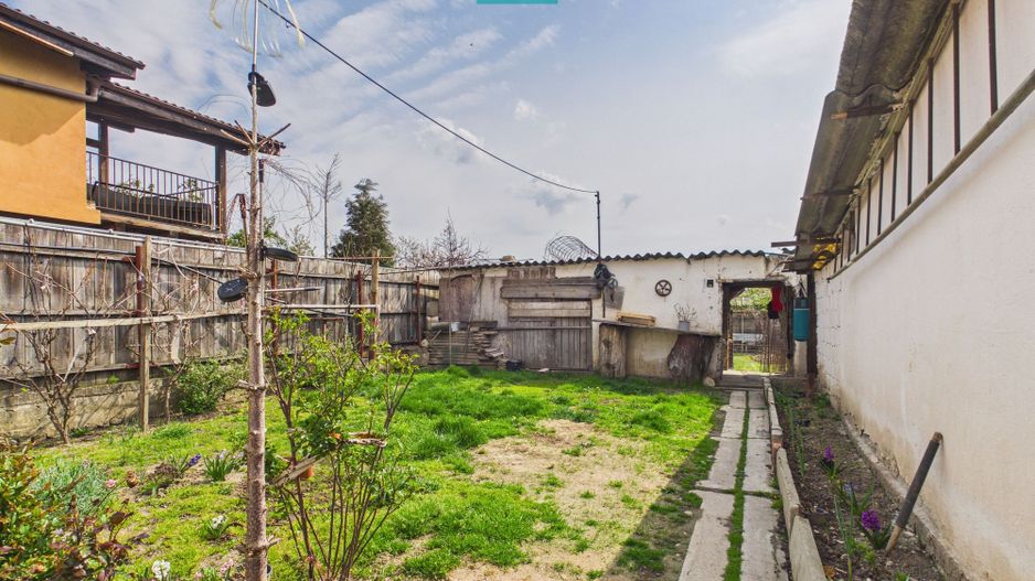 2 case separate + curte 1400 mp – Zona Dâmbovița - Poză 26