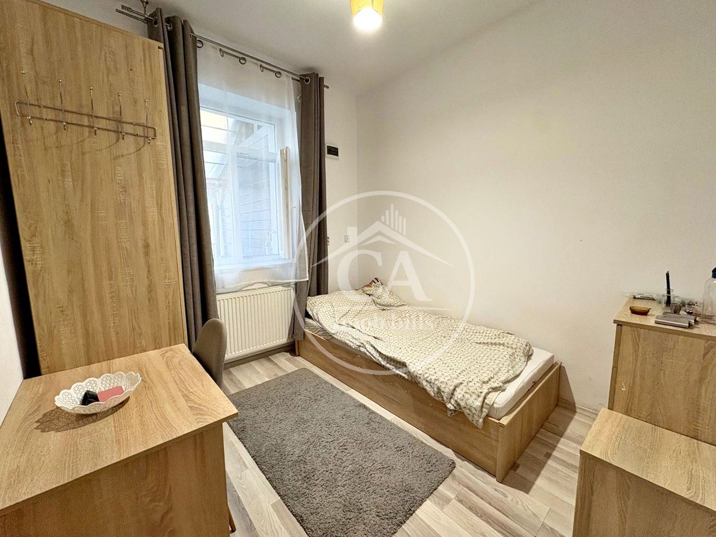 Casa de inchiriat cu 3 camere la curte comuna in zona centrala, Oradea - Poză 5