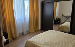 Apartament 3 camere, ultracentral, Bulevardul Traian - Poză 4