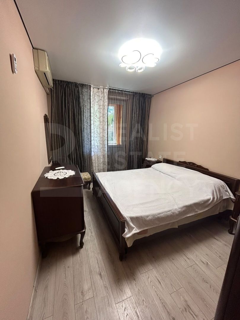 Chirie, apartament 3 camere 70 mp, str. Mihail Lomonosov, Centru - Poză 9