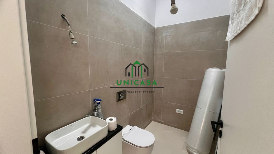 Casă modernă de vânzare/ Bujoreni – Olteni - Poză 13