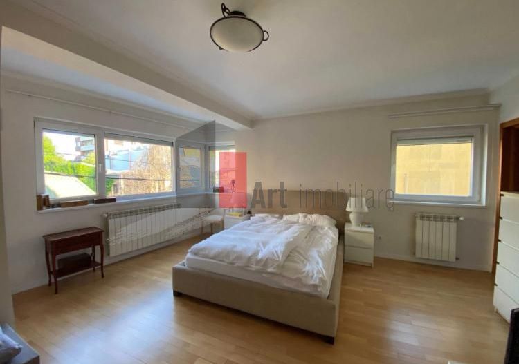 VILA IN ZONA FLOREASCA- DOROBANTI - Poză 5