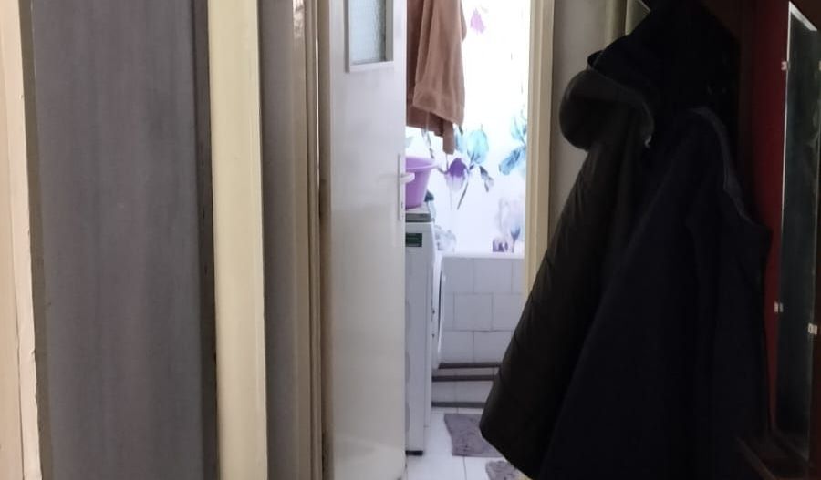 vind apartament 3 camere zona Centrala, etaj 2 - Poză 3