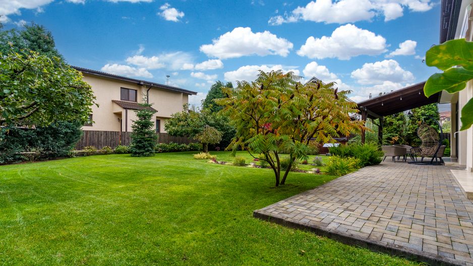 Vilă modernă, cu grădină superbă – ideală pentru o familie! - Poză 29