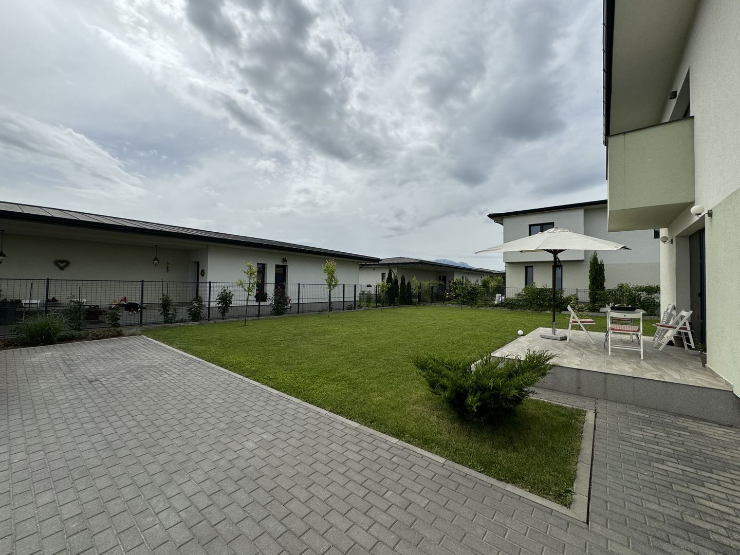 Vilă modernă de vânzare în Cristian | Construcție 2019 | Teren 500 mp - Poză 3