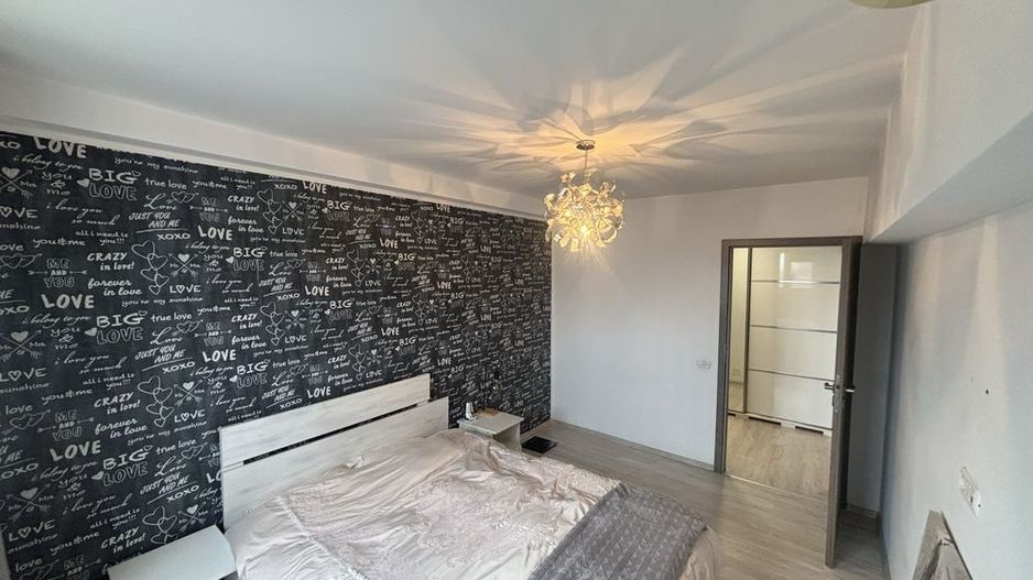 Închiriez apartament 2 camere modern, Piața Muncii, metrou 5 minute - Poză 4