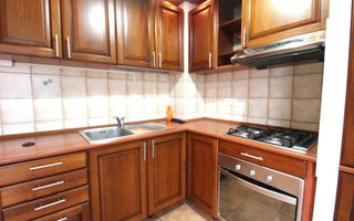 Apartament in zona Lipovei - Poză 6