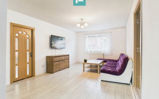 Casă spațioasă cu 4 camere în Vladimirescu - Poză 20