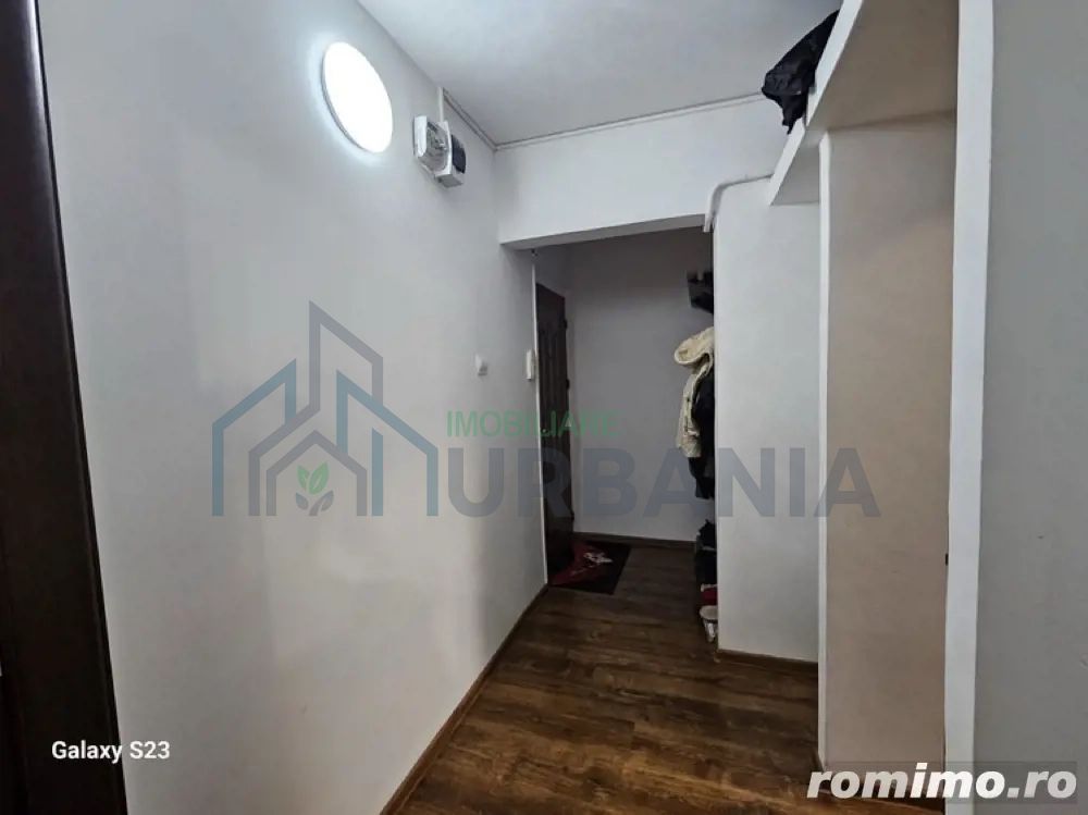 Vand apartament 2 camere zona Zimbru - Poză 2