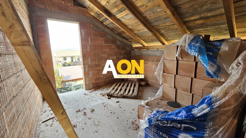 Casa la rosu, 4 camere, 2 bai, 345 mp teren, zona Ampoi 3 - Poză 14