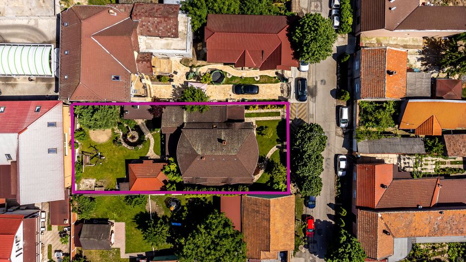 Oază de verdeață în Arad, cartier Pârneava. - Poză 12