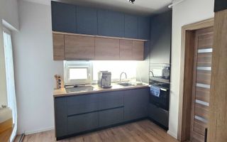 Apartament 3 camere, parcare, 2 balcoane - Eroilor, Florești - Poză 3