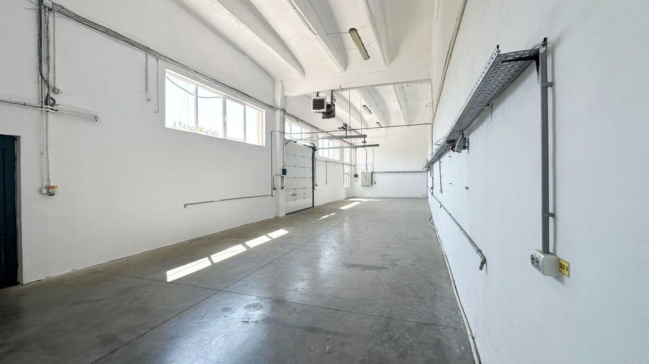 Hală industrială de închiriat Arad Vest – 200 mp, acces TIR - Poză 3