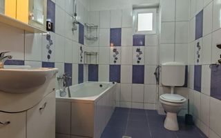 Apartament Decomandat – Etaj 1, Zona Turnișor - Poză 8