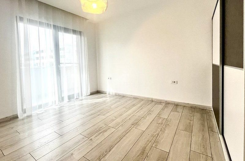 Apartament 3 camere, spațios si modern, terasa 20 mp, la intrare in Dumbrăvița - Poză 11