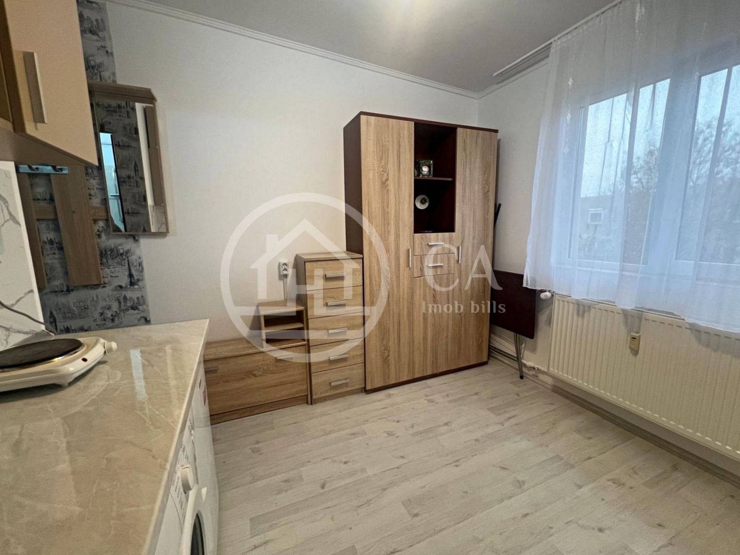 Garsoniera de vânzare în zona Parcului 22 Decembrie - Poză 2