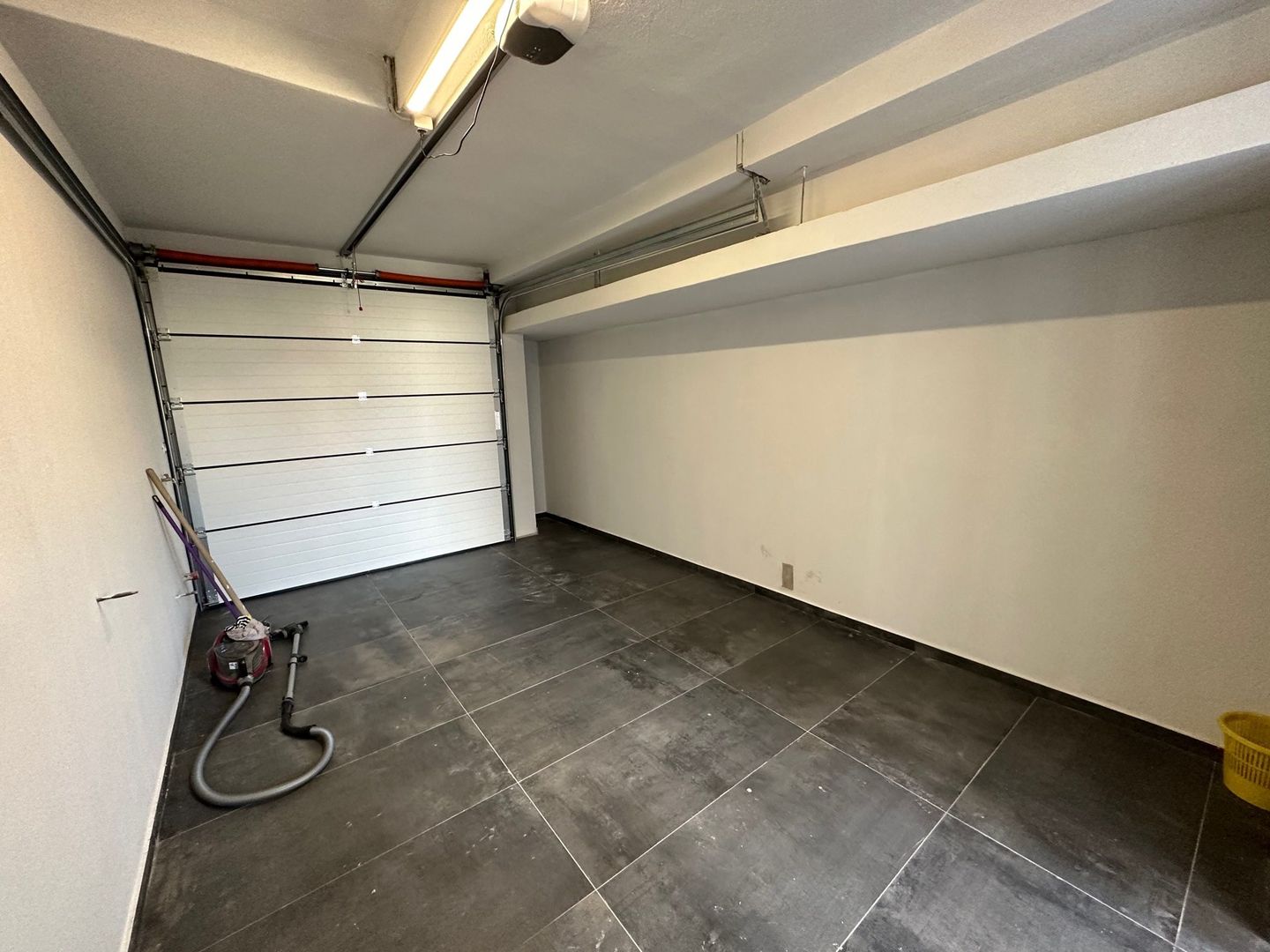 Duplex deosebit cu garaj și subsol - Poză 13